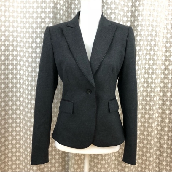 Tahari One Button Gray Wool Tailored size 4 - Picture 1 of 7